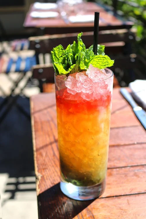 best cocktail bars in Calgary